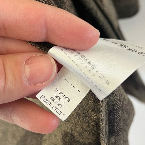 Pendleton Women's Wool Camouflage Hooded Parka Size Small NWT - Picture 14 of 14